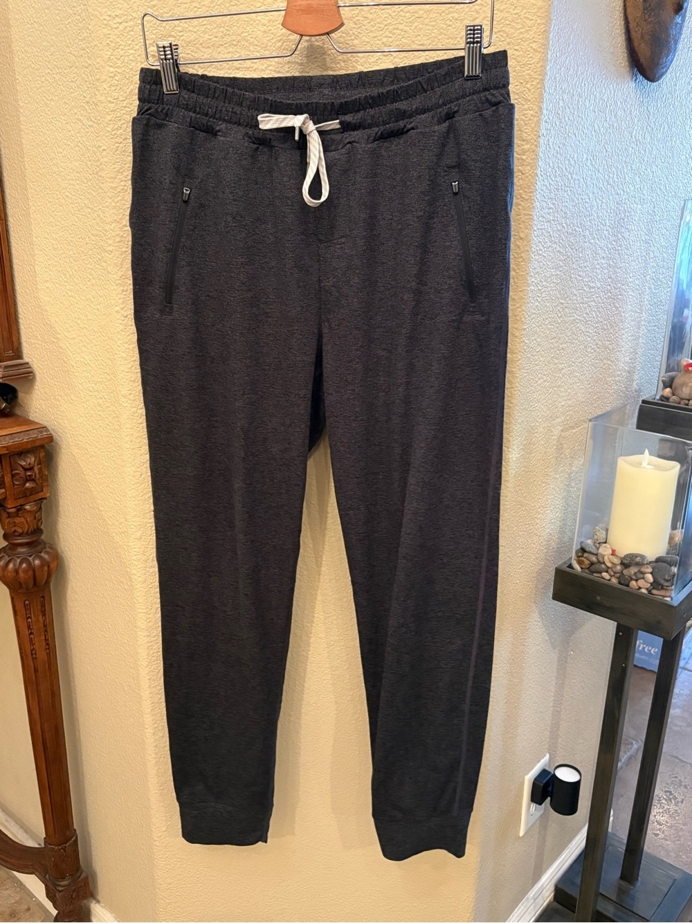 VUORI Men Dark Gray Ponto Performance Jogger Pants Size Large